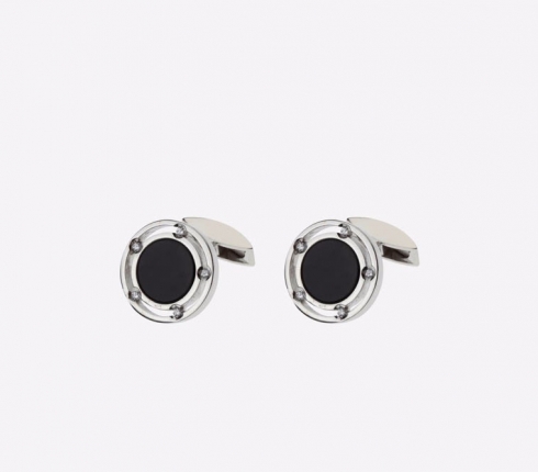 5004. cuff links