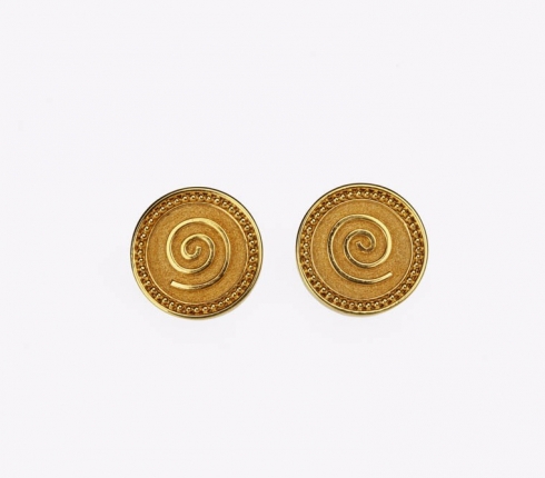 7002. earrings