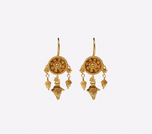 7006. earrings